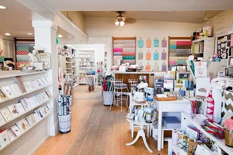 cửa hàng văn phòng phẩm quận 2